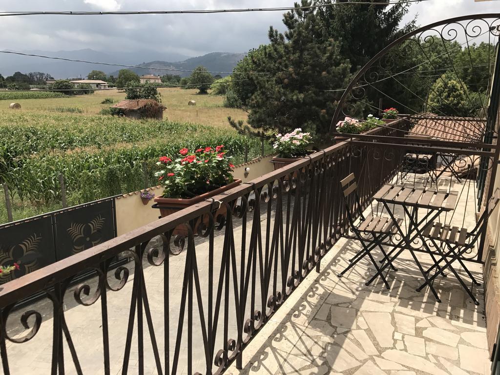 ホテル Residenza Cerci ヴァルモントーネ エクステリア 写真
